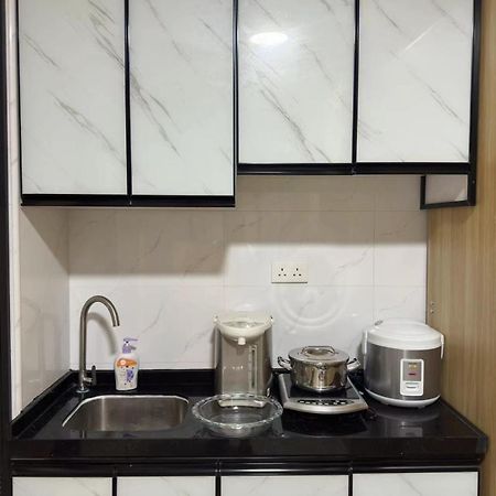 Waveflo Hostel 浪花青旅 Hong Kong Exterior foto