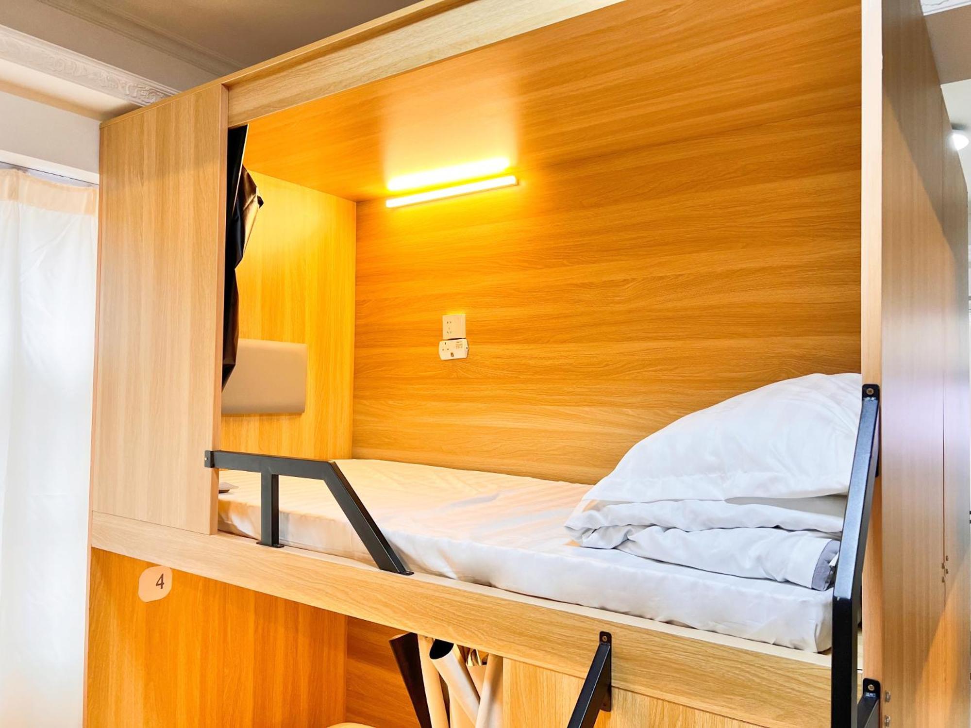 Waveflo Hostel 浪花青旅 Hong Kong Exterior foto